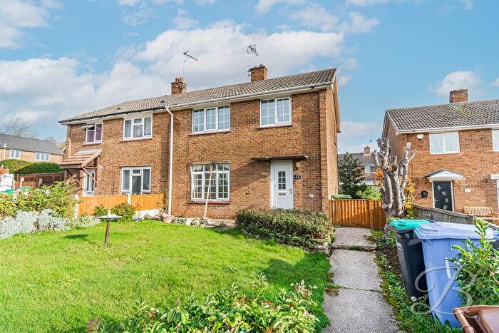 3 Bedroom Semi-Detached House For Sale In Laxton Drive, Meden Vale, Mansfield, NG20