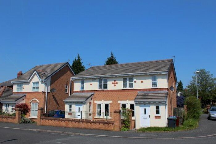 3 Bedroom Property To Rent In Hasper Avenue, Manchester, M20