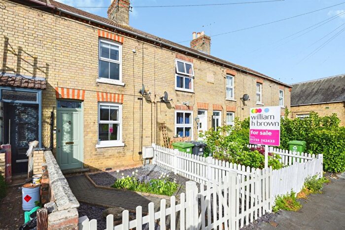 3 Bedroom Terraced House For Sale In Chapel Street, Yaxley, Peterborough, PE7