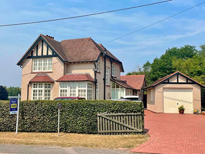 3 Bedroom Detached House For Sale In Swainshill, Hereford, HR4