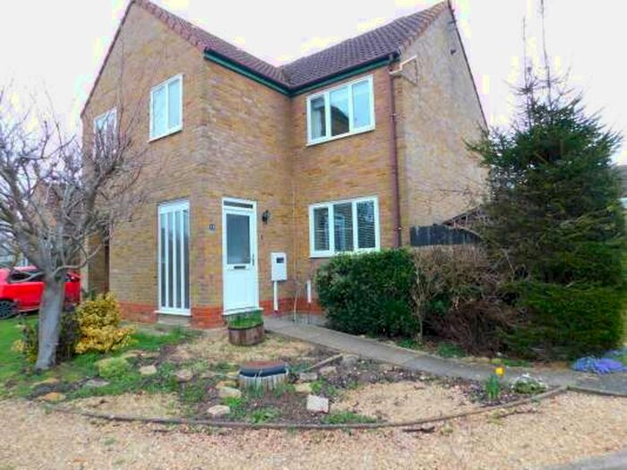 3 Bedroom Semi-Detached House To Rent In Dawson Close, Peterborough, PE6