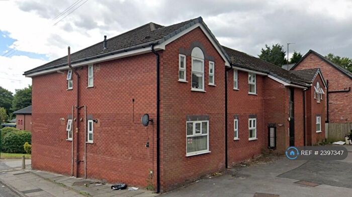 1 Bedroom Flat To Rent In Litchfield Court, Middleton, Manchester, M24
