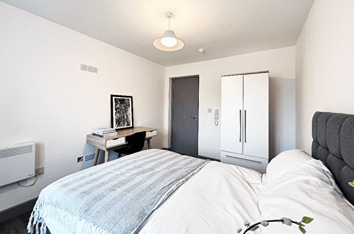 1 Bedroom Apartment To Rent In Reeds Lane, CH46