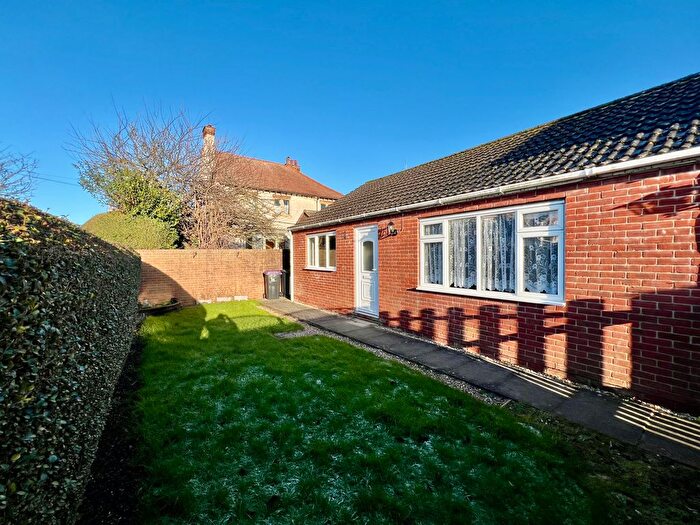 2 Bedroom Bungalow To Rent In The Drive, Ingoldmells, Skegness, PE25