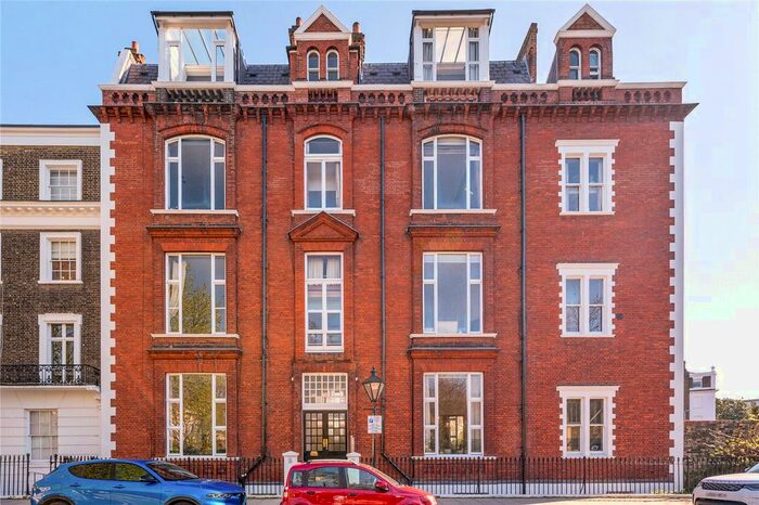 Studio To Rent In Thurloe Square, South Kensington, London, SW7