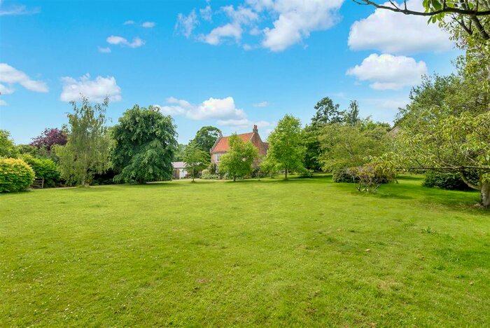 Farm For Sale In Barfrestone, Dover, CT15