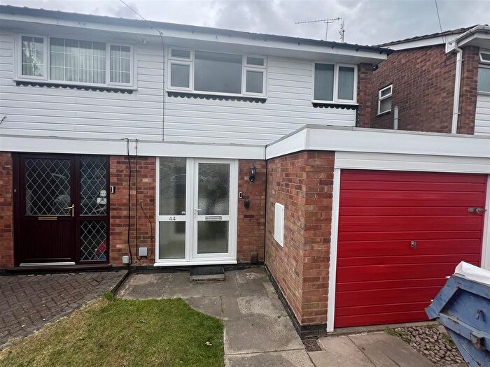 3 Bedroom Property To Rent In Hartswell Drive, Kings Heath, Birmingham, B13