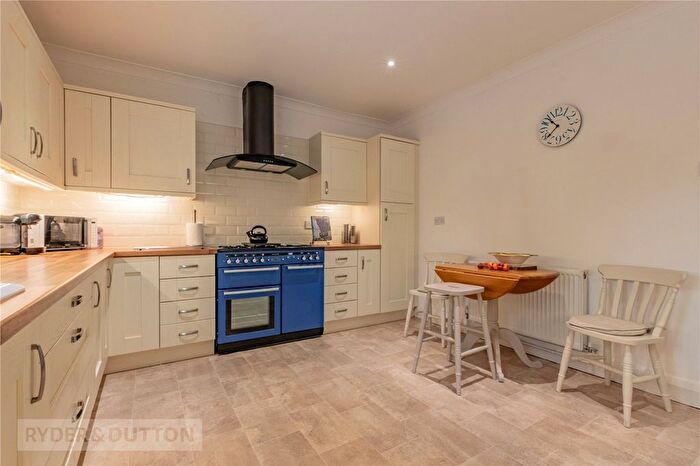 4 Bedroom Detached House For Sale In Oldham Road, Grasscroft, Saddleworth, OL4