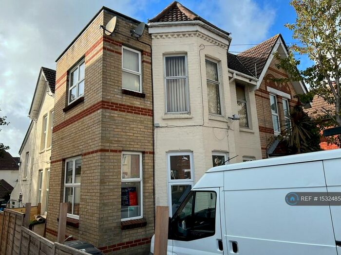 Studio To Rent In Drummond Road, Bournemouth, BH1
