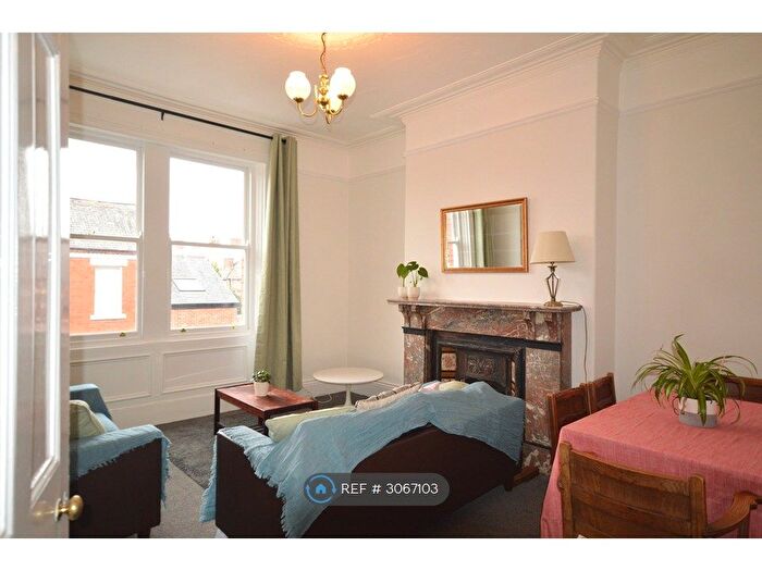 4 Bedroom Maisonette To Rent In Brentwood Avenue, Newcastle Upon Tyne, NE2