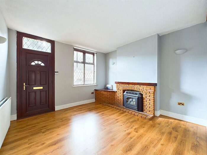 2 Bedroom Terraced House To Rent In Park Street, Nuneaton, CV11