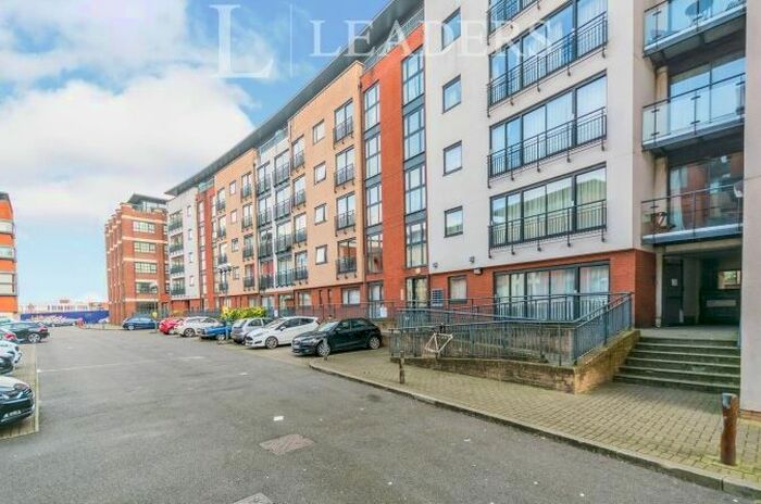 2 Bedroom Flat To Rent In Kinvara Heights, Cheapside, B12