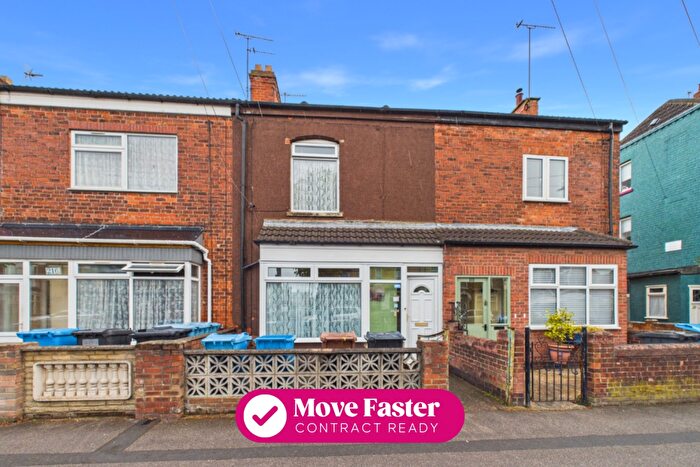 3 Bedroom Terraced House For Sale In Albert Avenue, Anlaby Road, Hull, East Riding Of Yorkshire, HU3