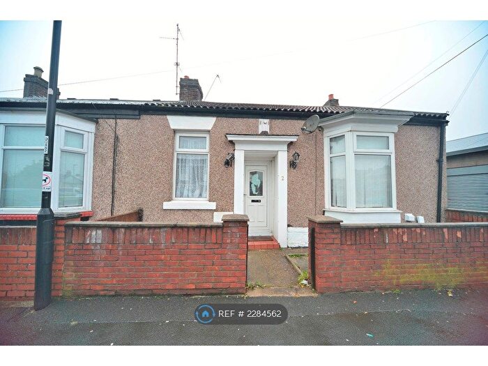3 Bedroom End Of Terrace House To Rent In Aiskell Street, Sunderland, SR4