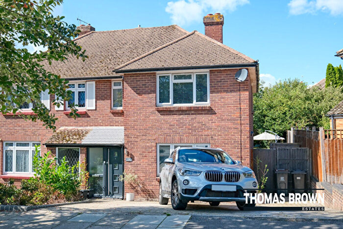 3 Bedroom Semi-Detached House For Sale In Cloonmore Avenue, Orpington, BR6