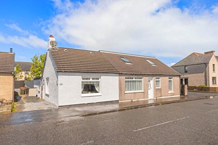 2 Bedroom Semi-Detached Bungalow For Sale In Sheephousehill, Fauldhouse, EH47
