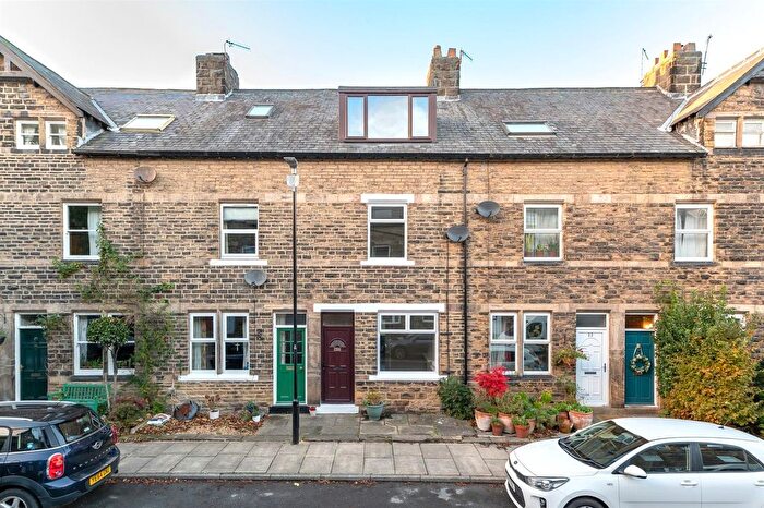 4 Bedroom Terraced House For Sale In Bank Parade, Otley, LS21