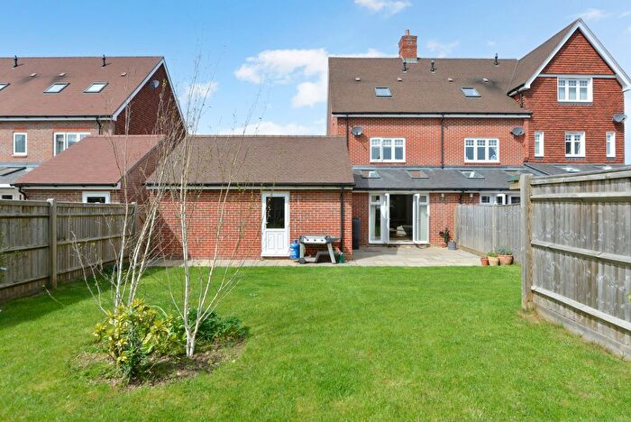 3 Bedroom End Terrace House For Sale In Lorimer Avenue, Cranleigh, GU6