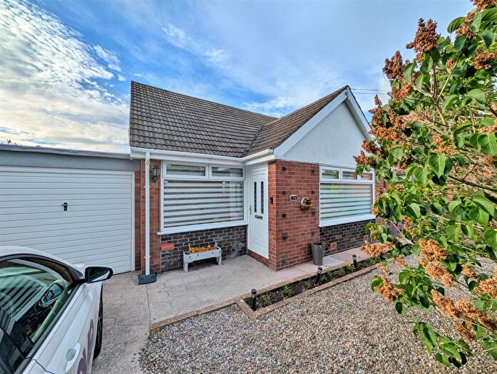 2 Bedroom Detached House For Sale In Winchester Drive, Poulton-Le-Fylde, FY6