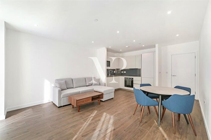 1 Bedroom Apartment To Rent In Hartingtons Court, Coster Avenue, London, N4