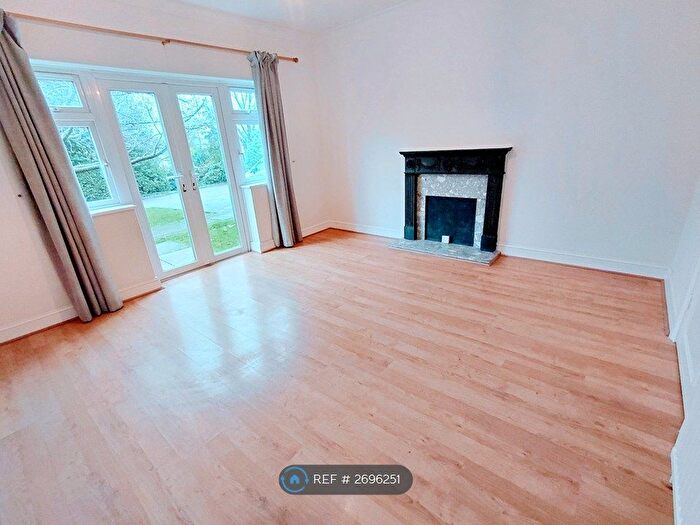 1 Bedroom Flat To Rent In Horniman Grange, London, SE23