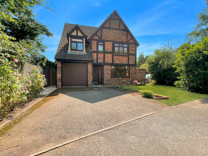 4 Bedroom Detached House For Sale In The Sycamores, Milton, Cambridge, CB24