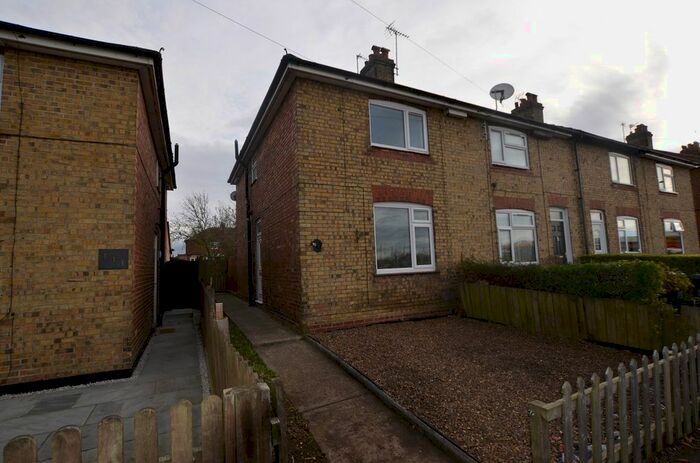 3 Bedroom End Of Terrace House To Rent In South Street, Stanground, Peterborough PE2