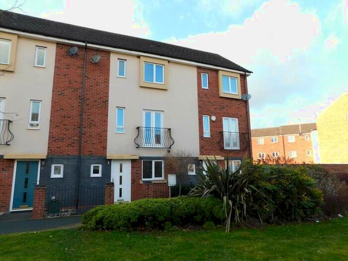 3 Bedroom Terraced House To Rent In Armada Close, Lichfield, WS14