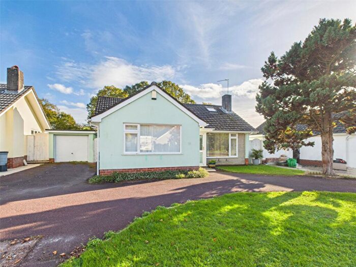 3 Bedroom Bungalow For Sale In Talbot Drive, Highcliffe, Dorset, BH23
