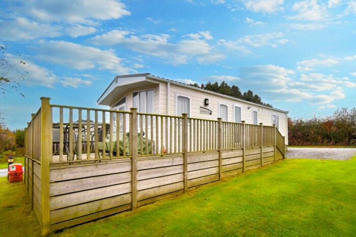 2 Bedroom Park Home For Sale In Tor View, Dartmoor View Holiday Park Whiddon Down, Okehampton, EX20
