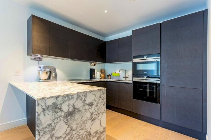 2 Bedroom Flat To Rent In Chelsea Creek, Chelsea Creek, London, SW6