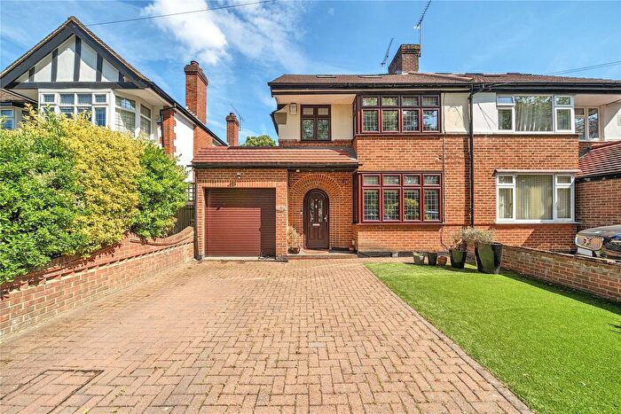 4 Bedroom Semi-Detached House For Sale In Gleeson Drive, Orpington, BR6