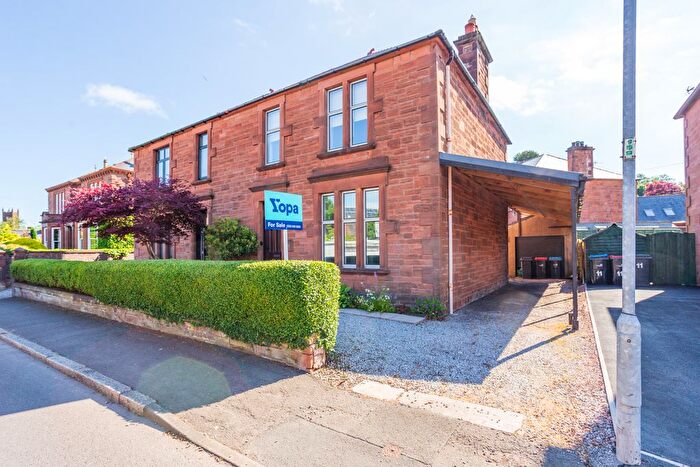 3 Bedroom Semi Detached House For Sale In New Abbey Road, Dumfries, DG2