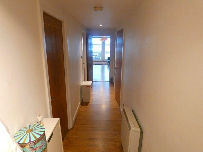 2 Bedroom Apartment To Rent In Pierhead Lock, Manchester Road, London, E14