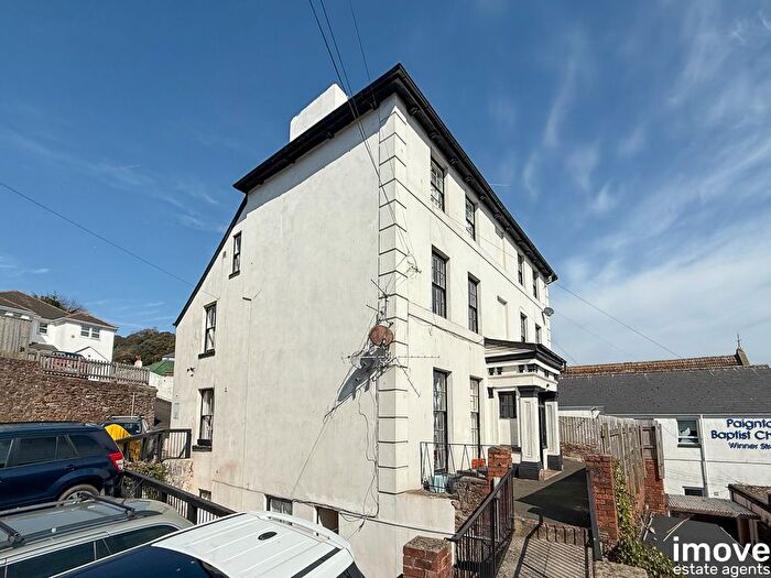 2 Bedroom Flat To Rent In Winner Street, Paignton, TQ3