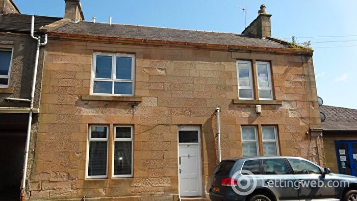 1 Bedroom Flat To Rent In New Street, Stonehouse, ML9