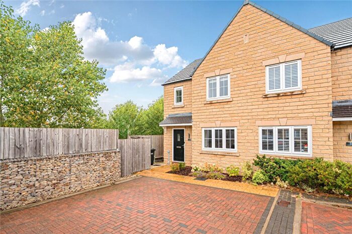 3 Bedroom Semi-Detached House For Sale In Buttersyke Way, Pannal, Harrogate, HG3