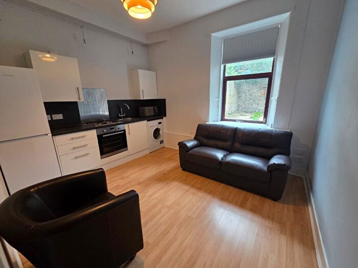 1 Bedroom Flat To Rent In Hollybank Place, City Centre, Aberdeen, AB11