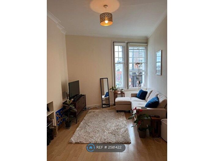2 Bedroom Flat To Rent In Balham, London, SW12
