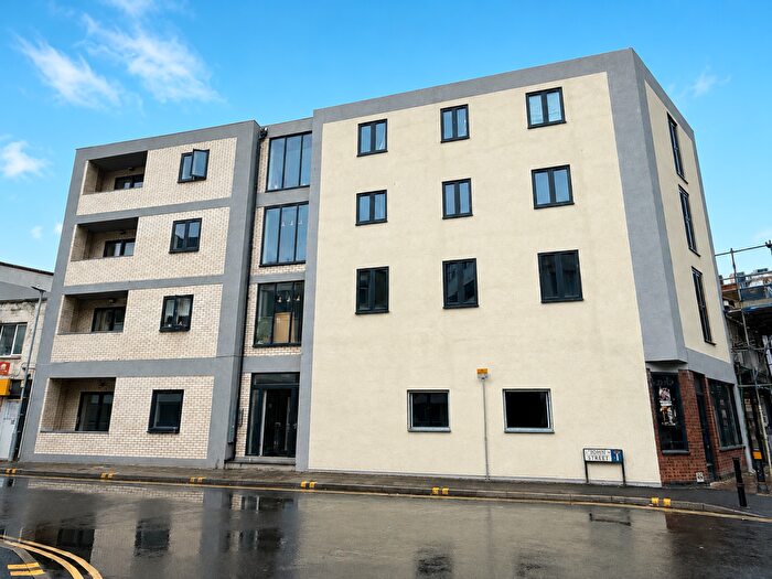 2 Bedroom Flat To Rent In Central Swindon, SN1