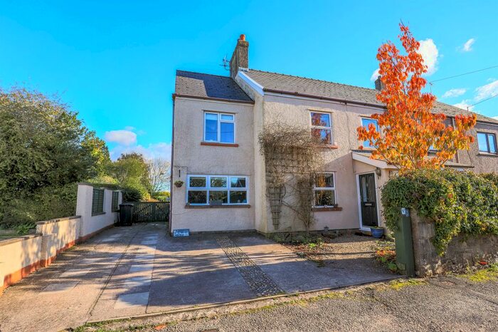 4 Bedroom Cottage For Sale In Roath Cottages, Woodcroft, Chepstow NP16