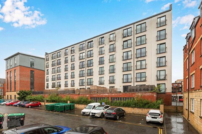 2 Bedroom Flat For Sale In /, Salamander Court, Leith, Edinburgh, EH6