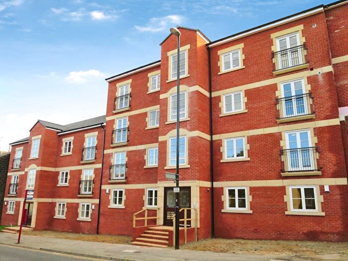 2 Bedroom Apartment For Sale In Gingham House, Morley, LS27