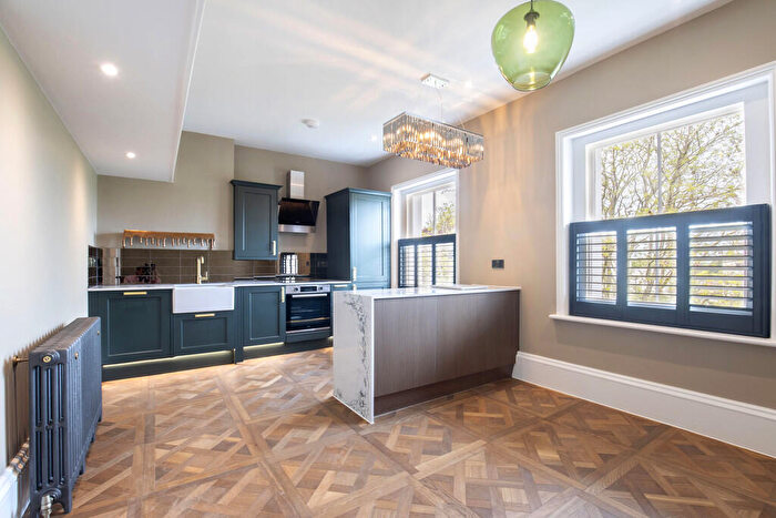 2 Bedroom Apartment To Rent In Pittville Circus Road, Cheltenham, GL52