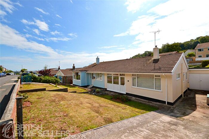 4 Bedroom Bungalow For Sale In Chestnut Drive, Brixham, Devon, TQ5