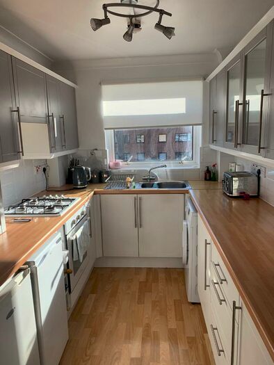 1 Bedroom Flat To Rent In Lankton Close, Beckenham, London, BR3