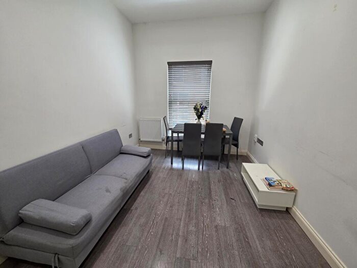 2 Bedroom Apartment To Rent In King Street, Luton, LU1