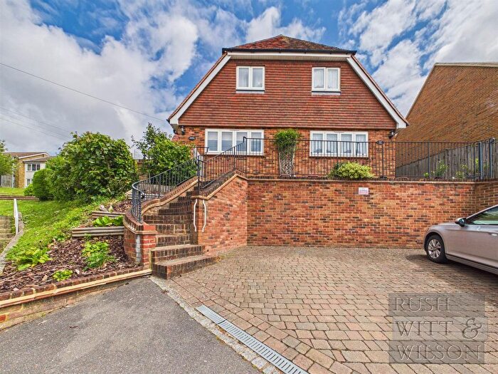 2 Bedroom Semi-Detached House For Sale In London Road, Battle, TN33
