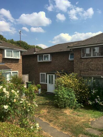3 Bedroom End Of Terrace House To Rent In Bushy Close, Bletchley, MK3