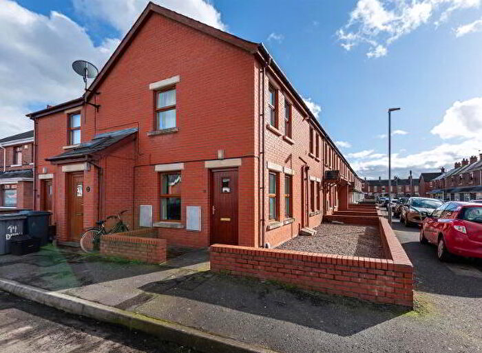 1 Bedroom Apartments For Sale In Devon Parade, Belfast, BT4